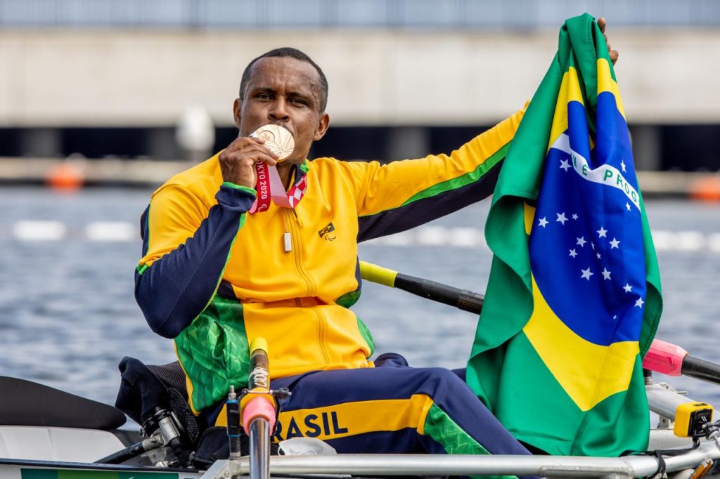 Renê Peneira conquista ouro histórico para Salvador no CBI