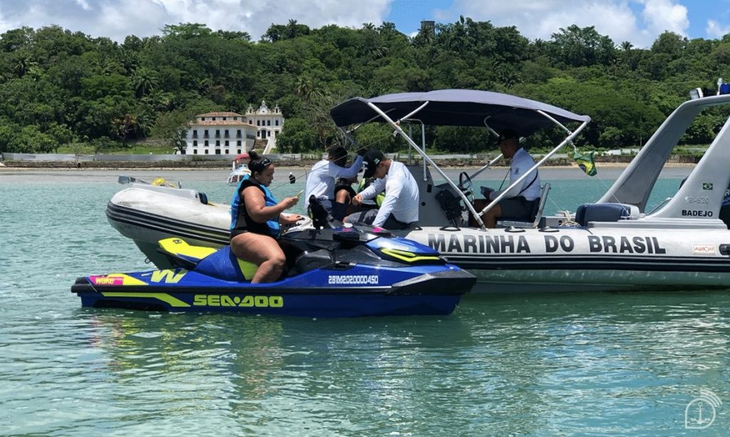 Marinha adia prazo de compatibilização da habilitação de condutores