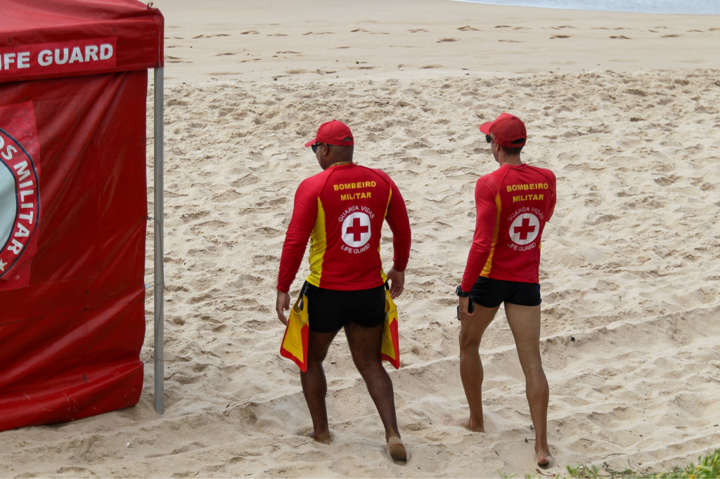 Final de semana em Salvador será agitado e com risco de afogamentos, projeta Salvamar