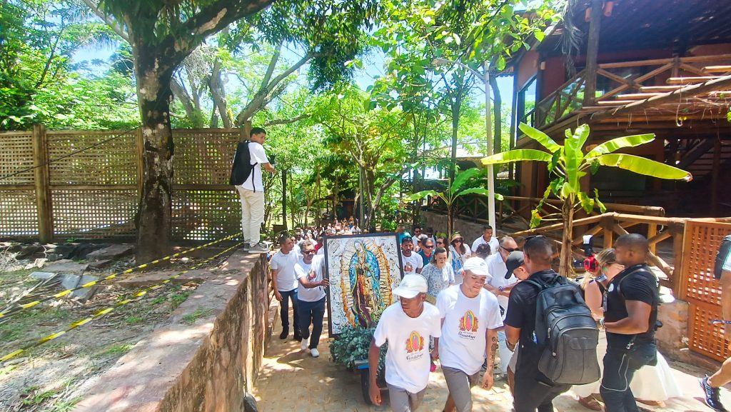 Primeira Procissão Marítima de Nossa Senhora de Guadalupe é um sucesso e promete marcar o calendário de Salvador