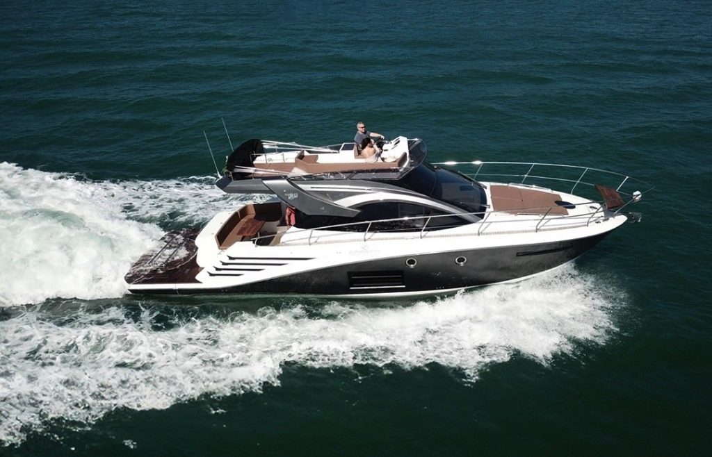 Lanchas premium para passeio ou aventura