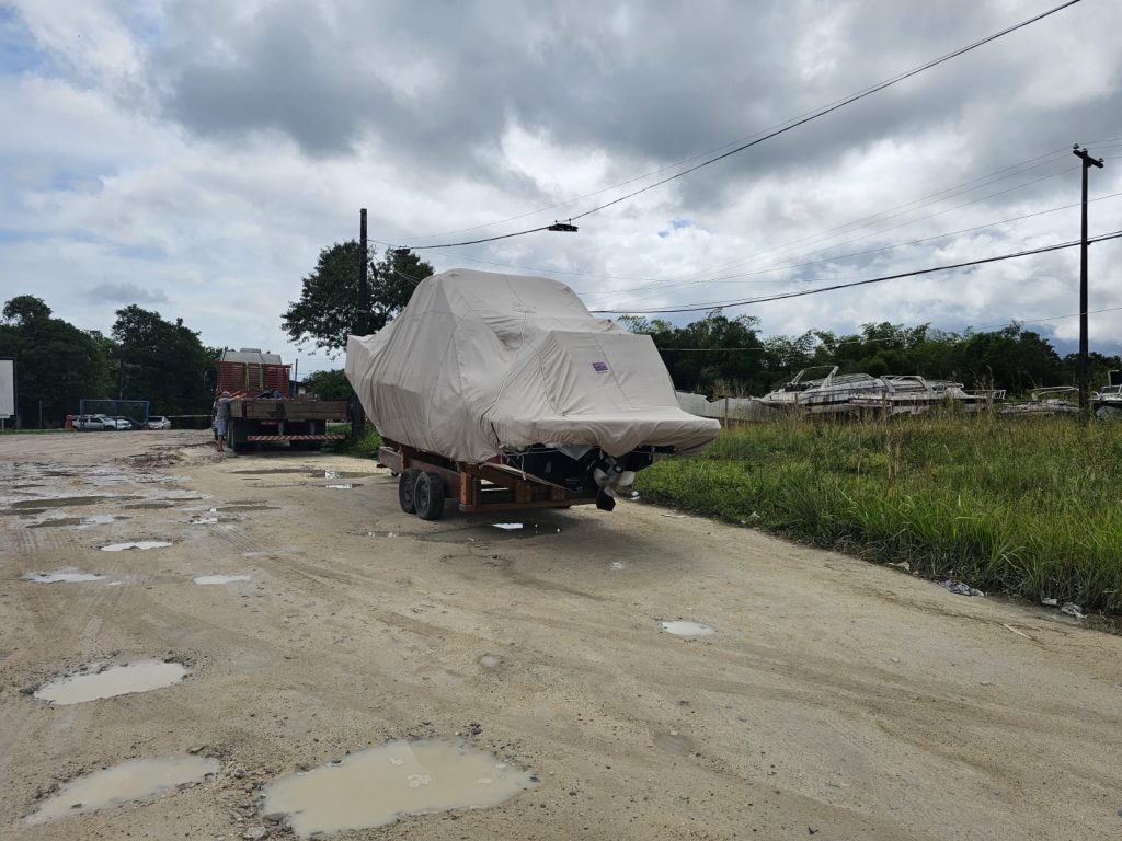 Bahia amplia frota náutica com novo modelo de embarcação de 30 pés