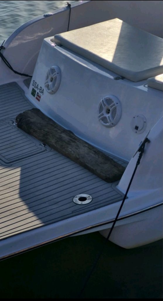 Cuidado navegantes: obstáculos à deriva podem causar acidentes na Baía de Todos os Santos