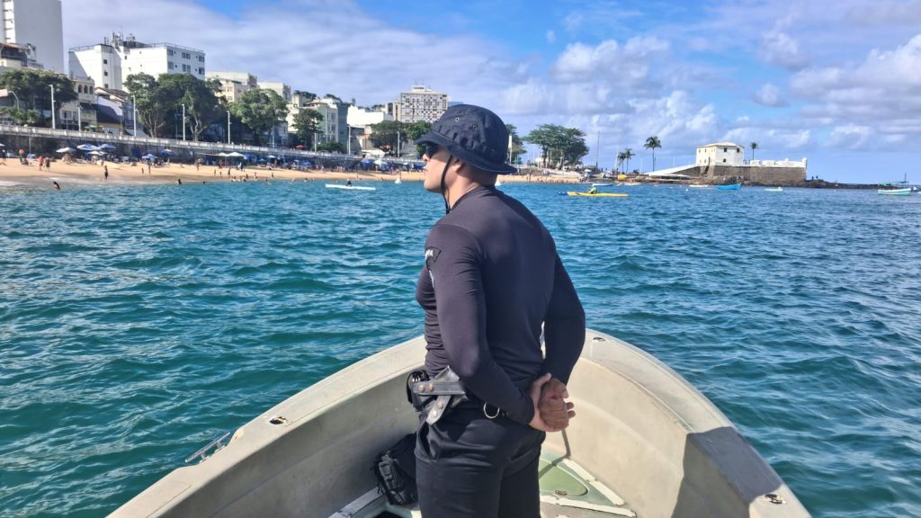 PMBA REFORÇA POLICIAMENTO MARÍTIMO E COMBATE À PESCA COM EXPLOSIVOS NA BAÍA DE TODOS-OS-SANTOS