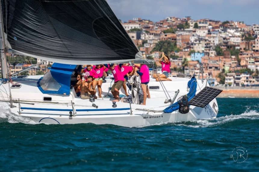 Marina da Penha recebe 3º Festival Náutico Outubro Rosa em Salvador