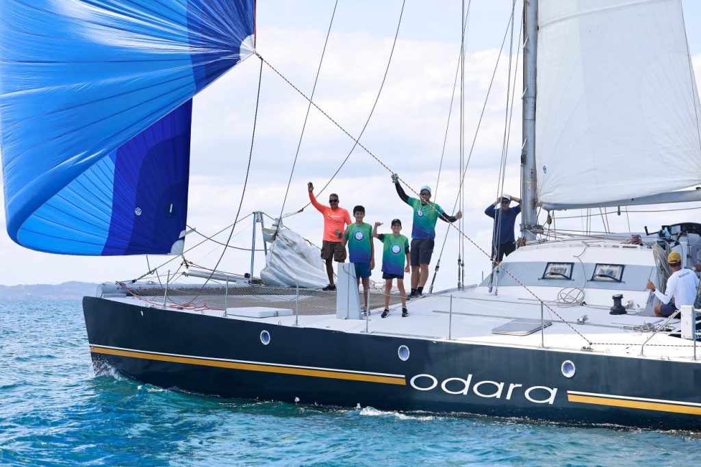 SAVEIRO CLUBE DA BAHIA PROMOVE MAIS UMA EDIÇÃO DA PIONEIRA REGATA LIXO ZERO DO PAÍS